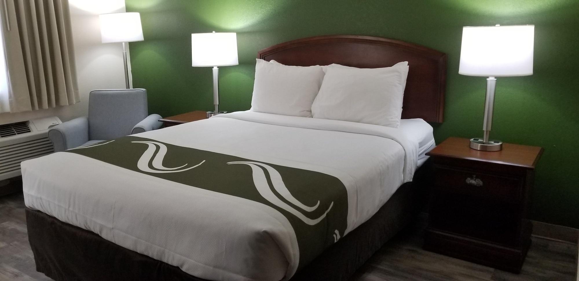 Quality Inn Pelham I-65 Exit 246 Dış mekan fotoğraf