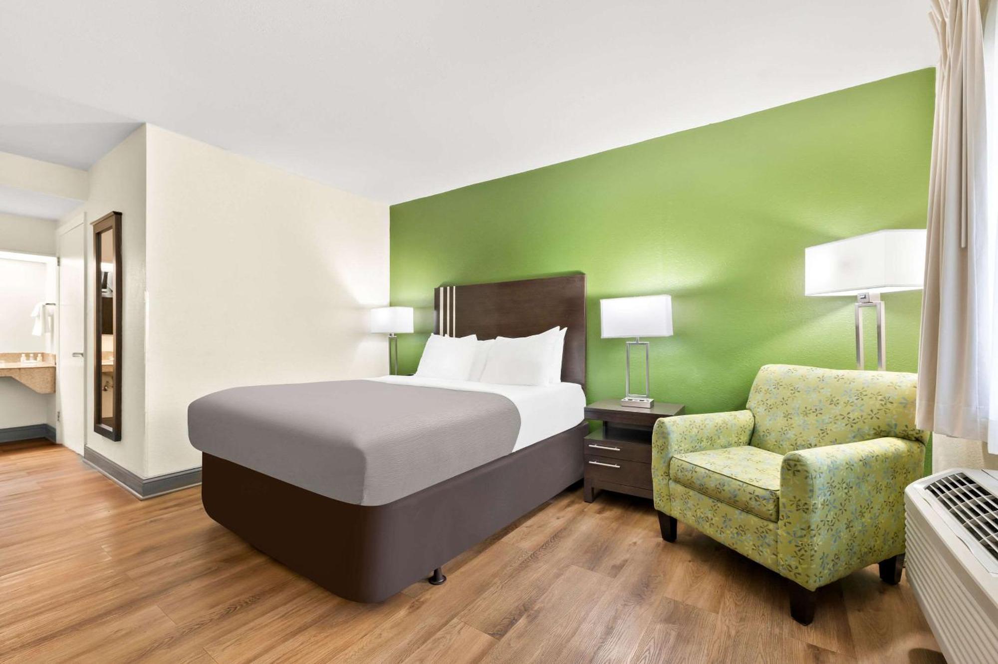 Quality Inn Pelham I-65 Exit 246 Dış mekan fotoğraf