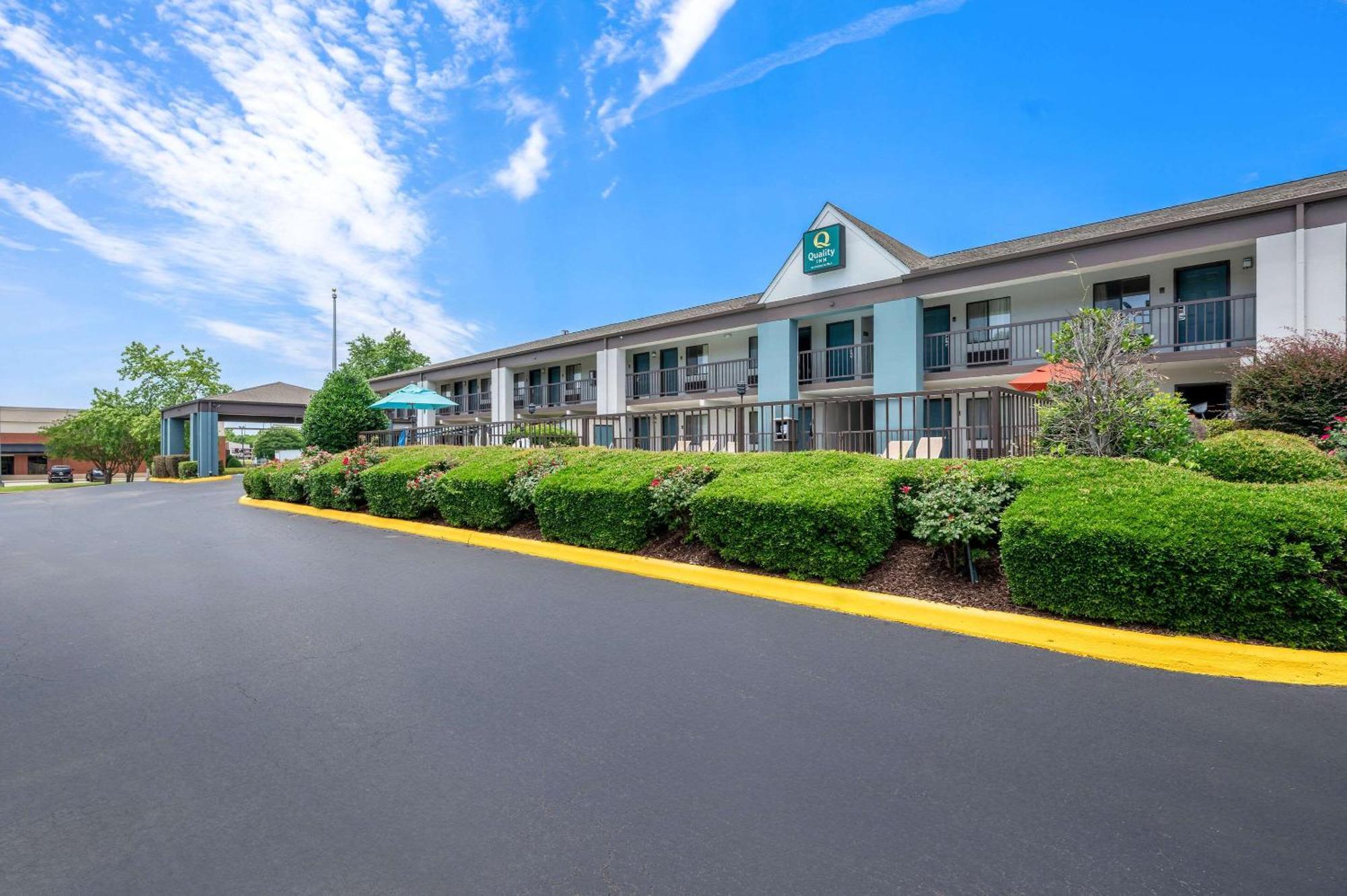 Quality Inn Pelham I-65 Exit 246 Dış mekan fotoğraf